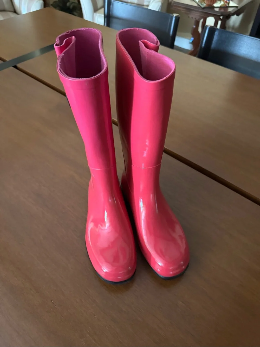 Women's Glossy Pink Rain Boots